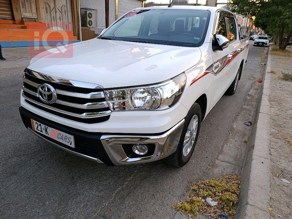 تويوتا هايلوكس